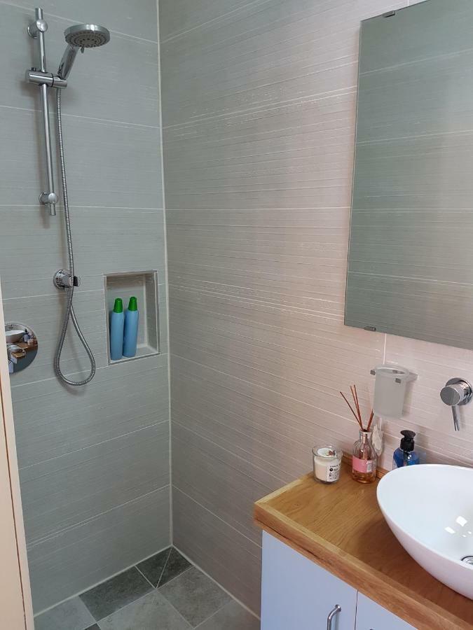 The Hbs Suite Ness Ziona Extérieur photo